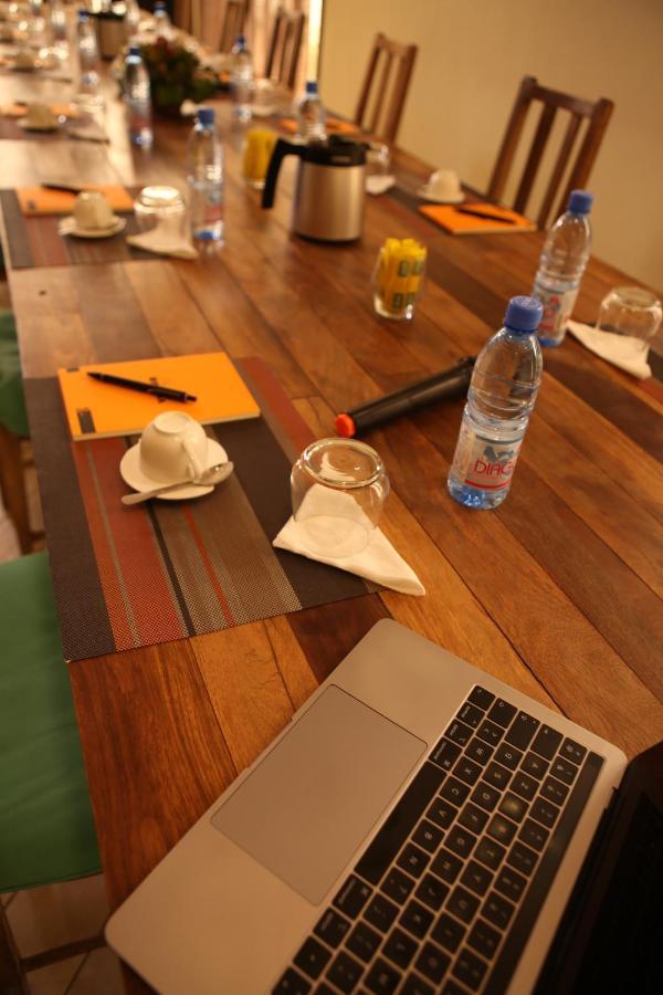 Au Bord De L'Eau Otel Bamako Dış mekan fotoğraf
