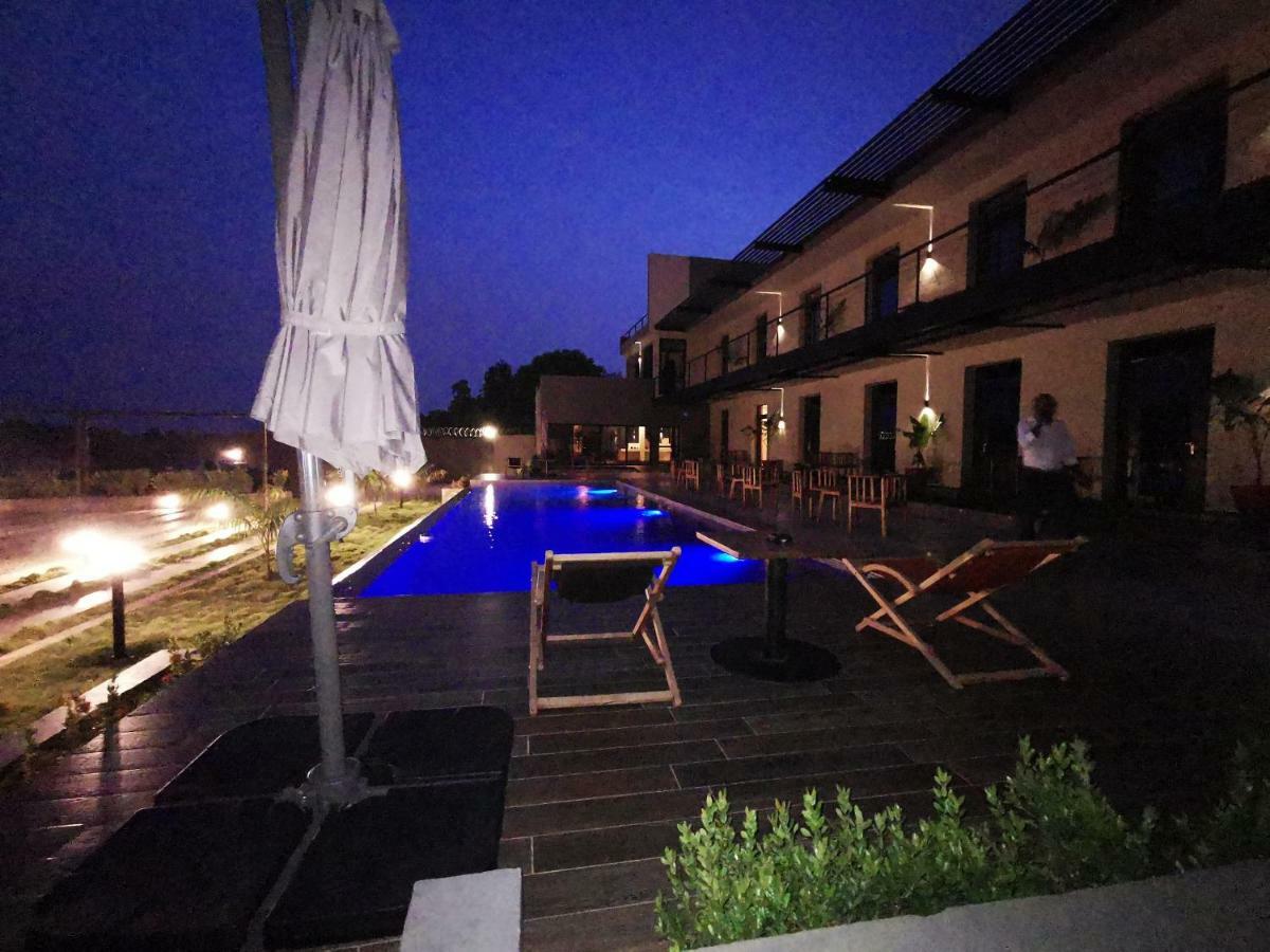Au Bord De L'Eau Otel Bamako Dış mekan fotoğraf